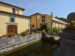 003-Chapitre_2025-Messe_pontificale_Mercredi-Gricigliano_20250827_110328