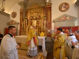 015-Chapitre_2025-Messe_pontificale_Mercredi-Gricigliano_20250827_112648